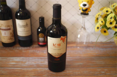 尼雅红酒 探寻国产葡萄酒的东方韵味